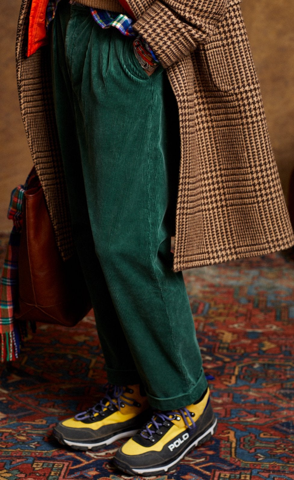 RL Mag - The Charismatic Cloth